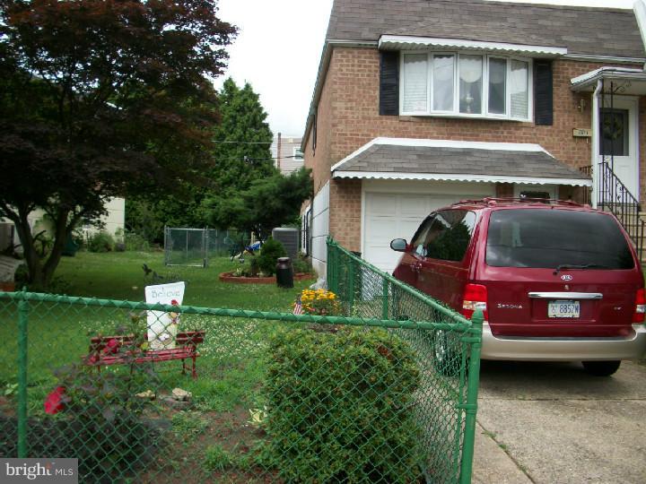 3357 South Keswick Road, Unit A Philadelphia, PA 19114 - Photo 1 of 10 Exterior Front