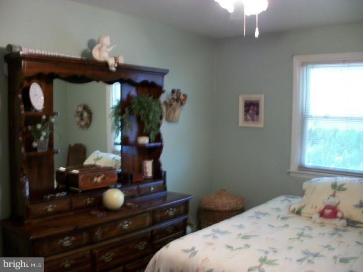 3357 South Keswick Road, Unit A Philadelphia, PA 19114 - Photo 7 of 10 Bedroom - Main