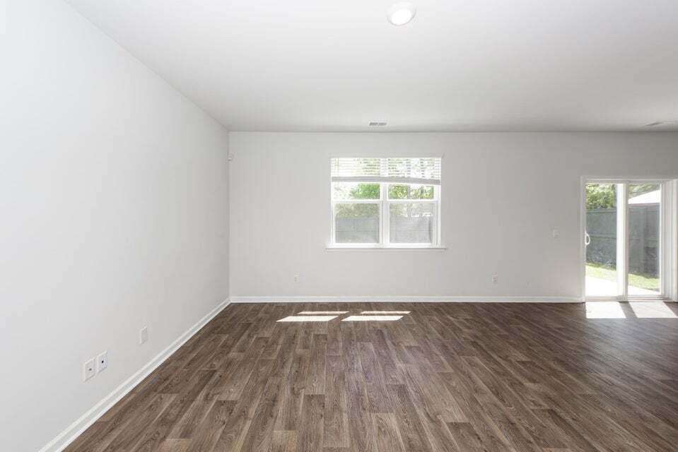 246 Sweet Cherry Lane Summerville, SC 29486 - Photo 5 of 41 5