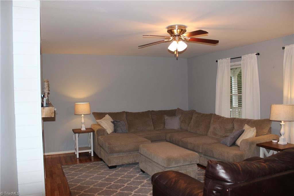 148 Goff Road King, NC 27021 - Photo 4 of 30
