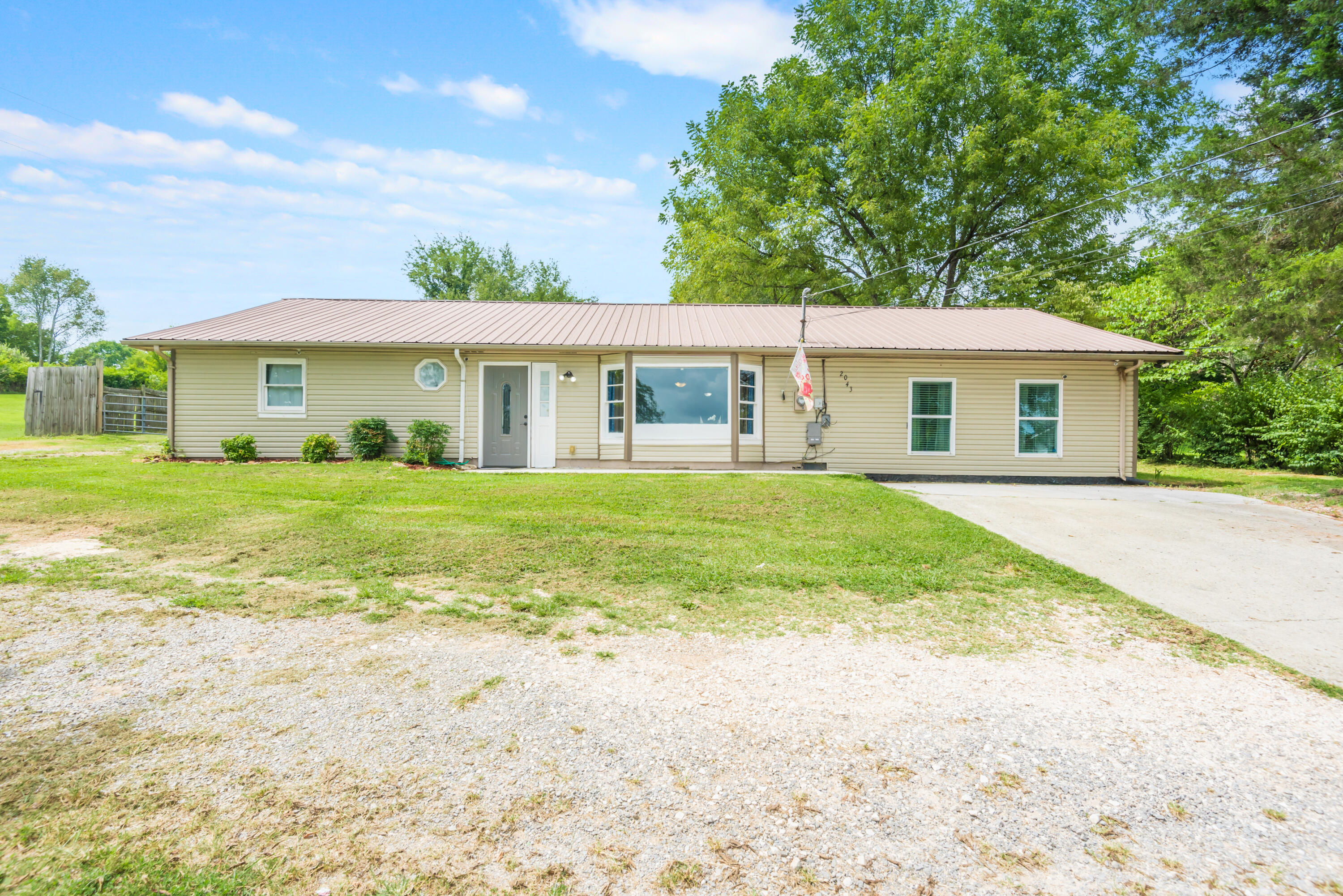 2043 Cecil Johnson Road Knoxville, TN 37921 - Photo 1 of 23 2043CecilJohnsonRd-22