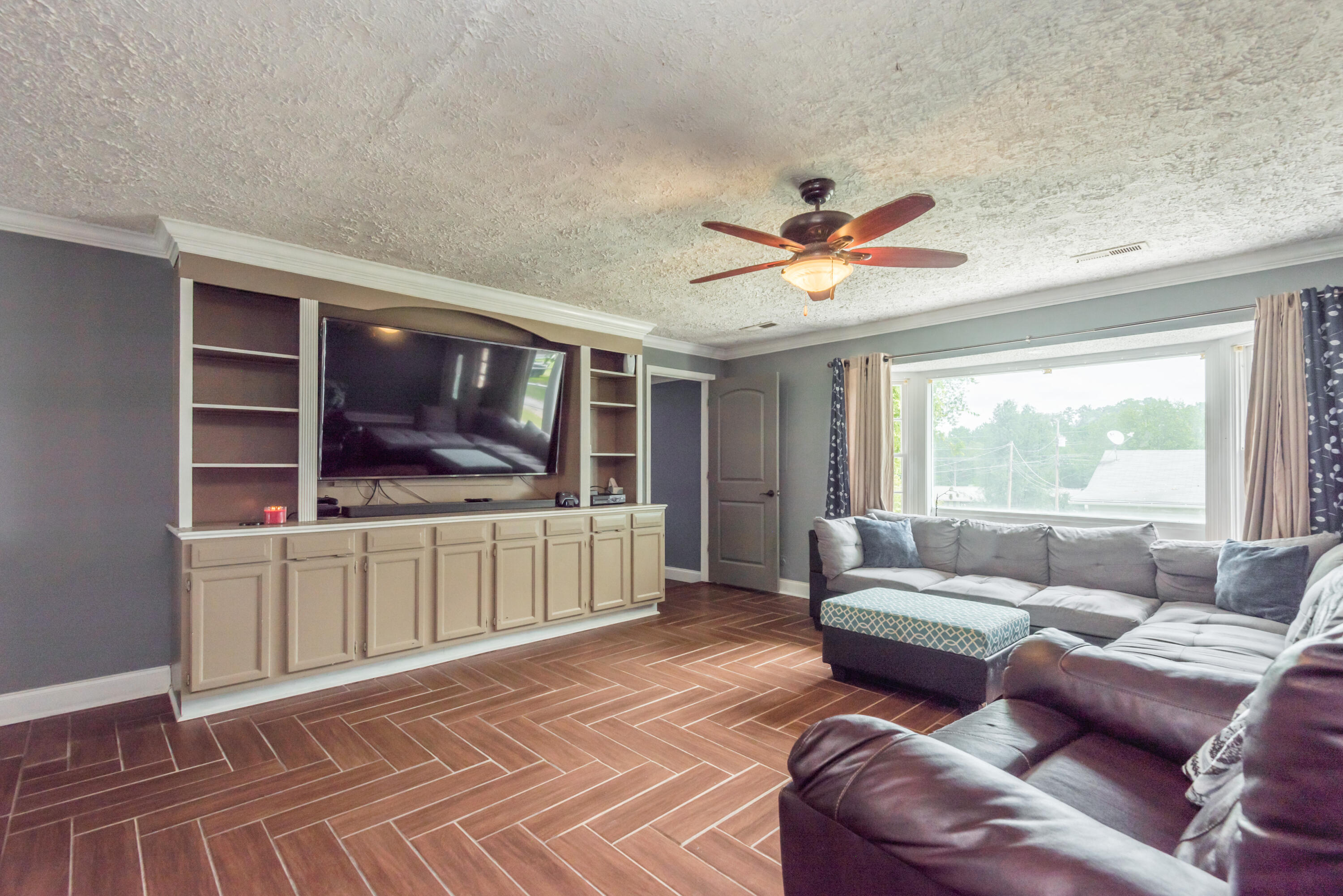 2043 Cecil Johnson Road Knoxville, TN 37921 - Photo 3 of 23 2043CecilJohnsonRd-8