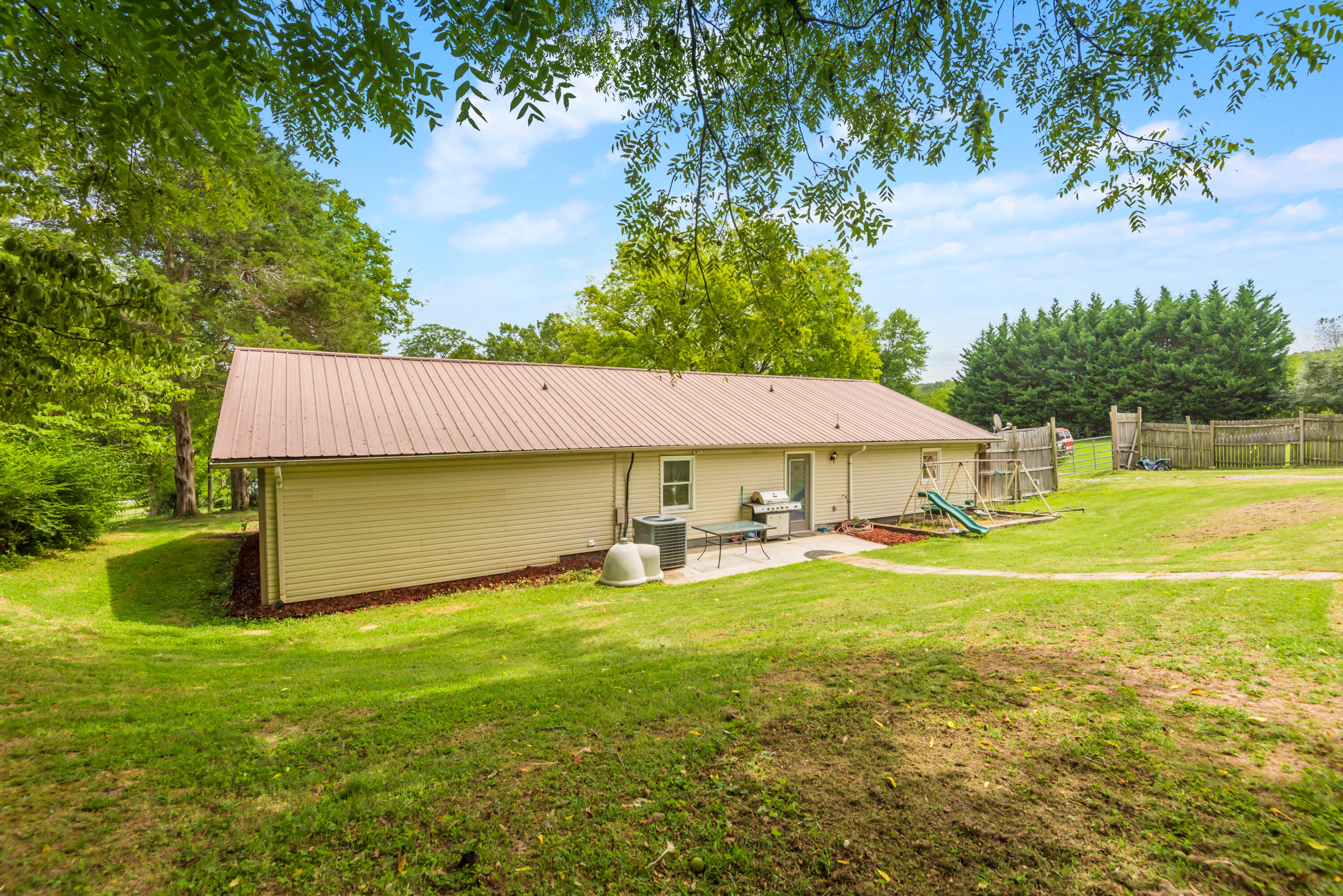 2043 Cecil Johnson Road Knoxville, TN 37921 - Photo 21 of 23 2043CecilJohnsonRd-24