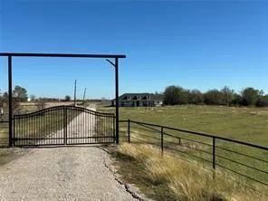 $3,000 | 464 North Greenville Road, Farmersville, TX 75442
