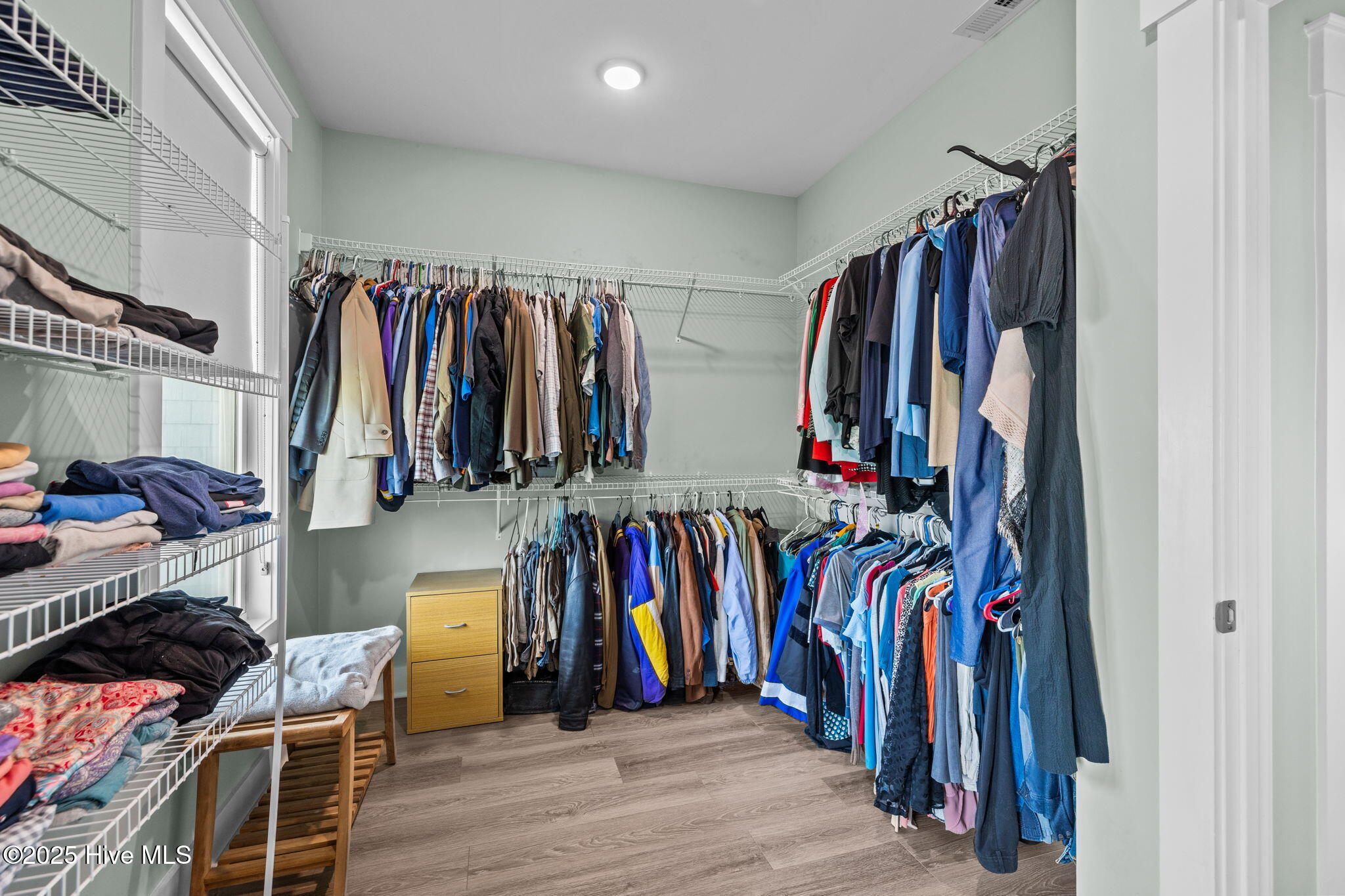 1710 Olde Farm Road Morehead City, NC 28557 - Photo 22 of 51 Master Closet