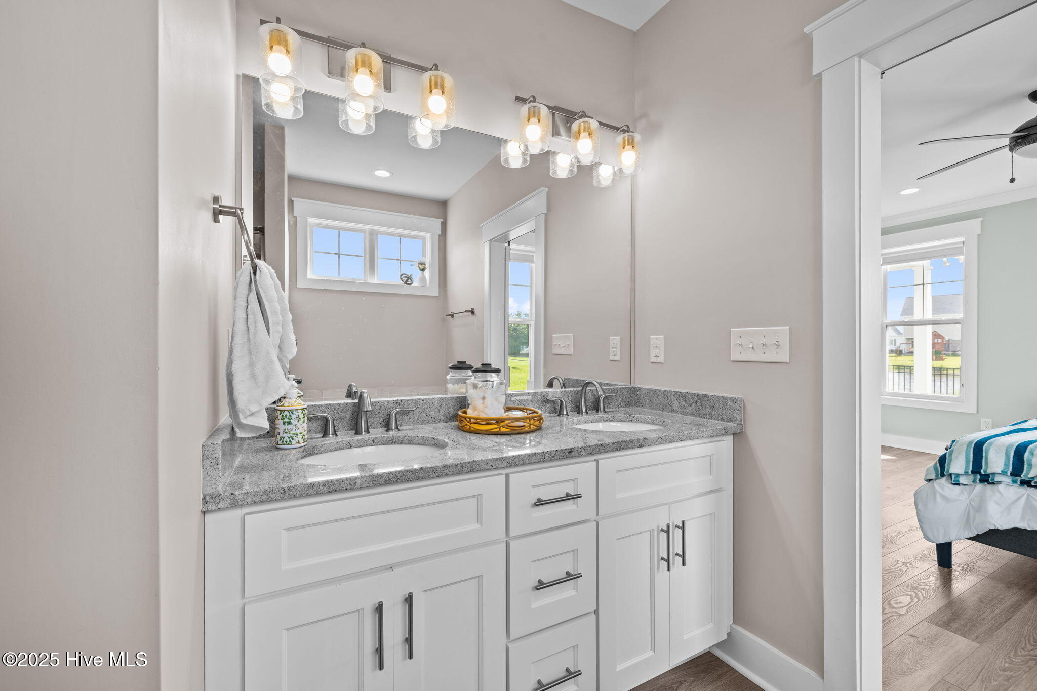 1710 Olde Farm Road Morehead City, NC 28557 - Photo 23 of 51 Master Bath