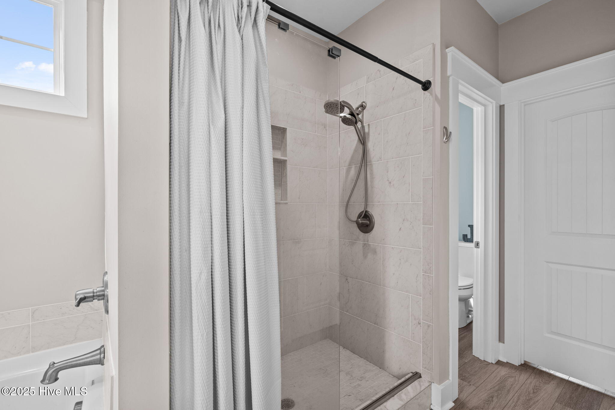 1710 Olde Farm Road Morehead City, NC 28557 - Photo 24 of 51 Master Bath