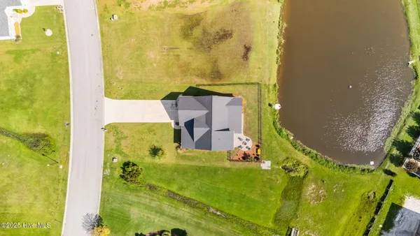 $695,000 | 1710 Olde Farm Road, Morehead City, NC 28557