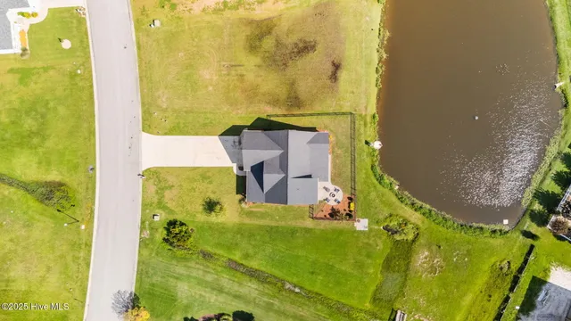 $695,000 | 1710 Olde Farm Road, Morehead City, NC 28557