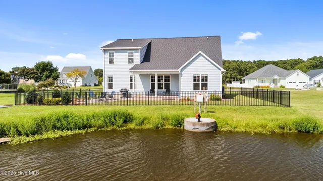 $695,000 | 1710 Olde Farm Road, Morehead City, NC 28557