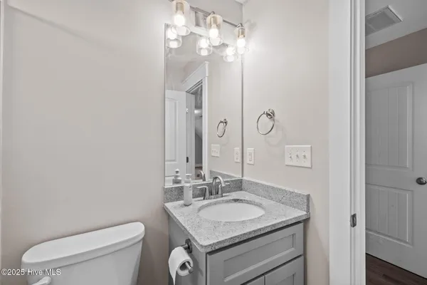 $695,000 | 1710 Olde Farm Road, Morehead City, NC 28557