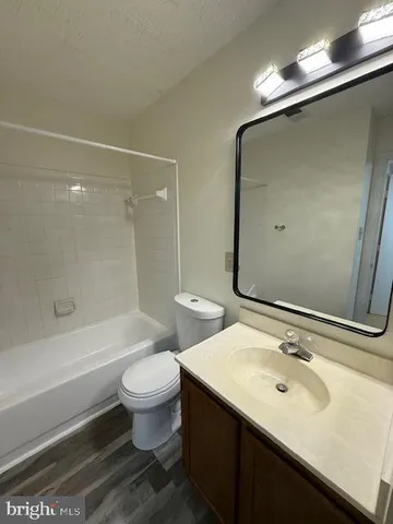 $565,000 | 11640 Pleasant Meadow Drive, North Potomac, MD 20878