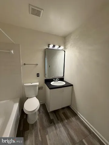 $565,000 | 11640 Pleasant Meadow Drive, North Potomac, MD 20878