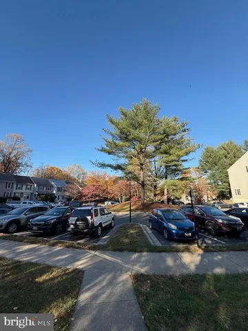 $565,000 | 11640 Pleasant Meadow Drive, North Potomac, MD 20878