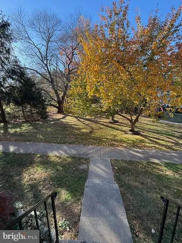 $565,000 | 11640 Pleasant Meadow Drive, North Potomac, MD 20878