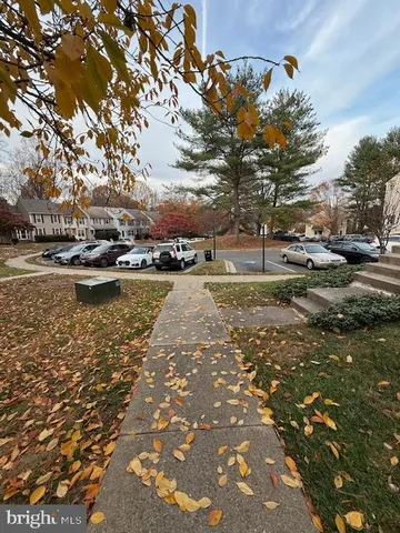 $565,000 | 11640 Pleasant Meadow Drive, North Potomac, MD 20878