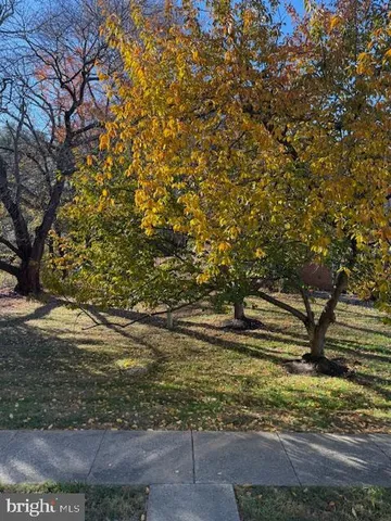 $565,000 | 11640 Pleasant Meadow Drive, North Potomac, MD 20878