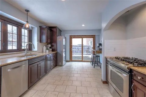 $430,000 | 16207 West 136th Street, Olathe, KS 66062