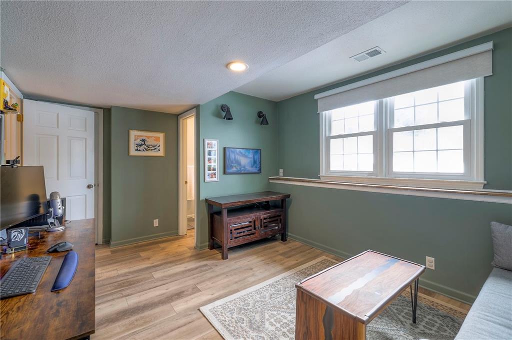 16207 West 136th Street Olathe, KS 66062 - Photo 34 of 52