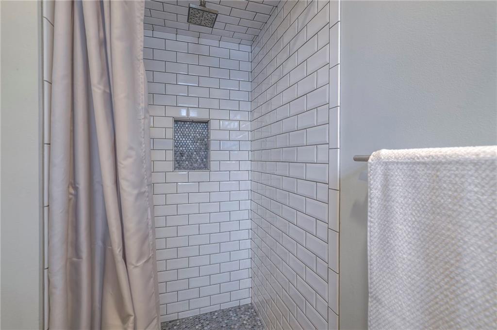 16207 West 136th Street Olathe, KS 66062 - Photo 36 of 52