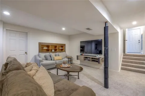 $430,000 | 16207 West 136th Street, Olathe, KS 66062