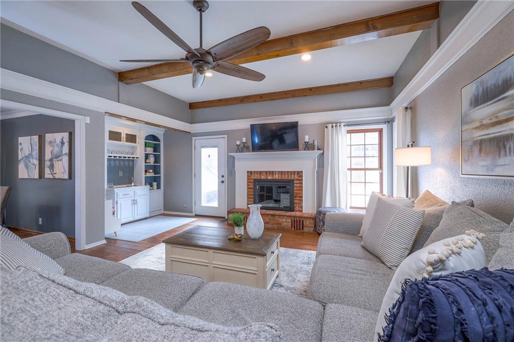 16207 West 136th Street Olathe, KS 66062 - Photo 4 of 52