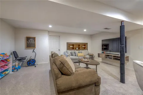 $430,000 | 16207 West 136th Street, Olathe, KS 66062