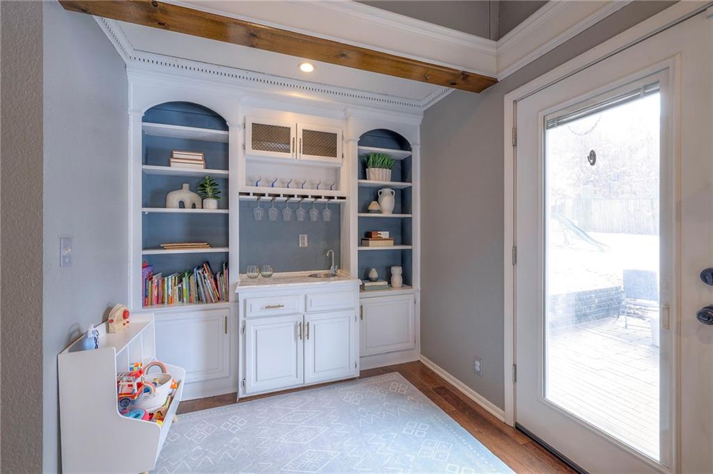 16207 West 136th Street Olathe, KS 66062 - Photo 8 of 52