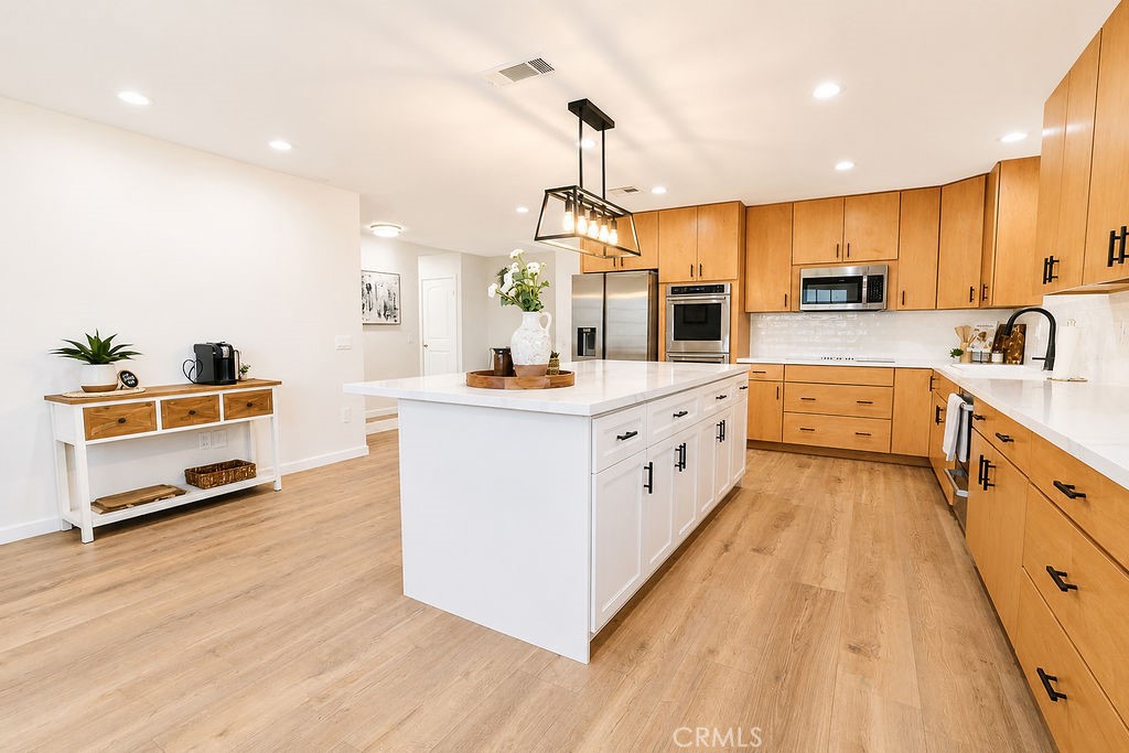 1404 Highridge Street Riverside, CA 92506 - Photo 17 of 27