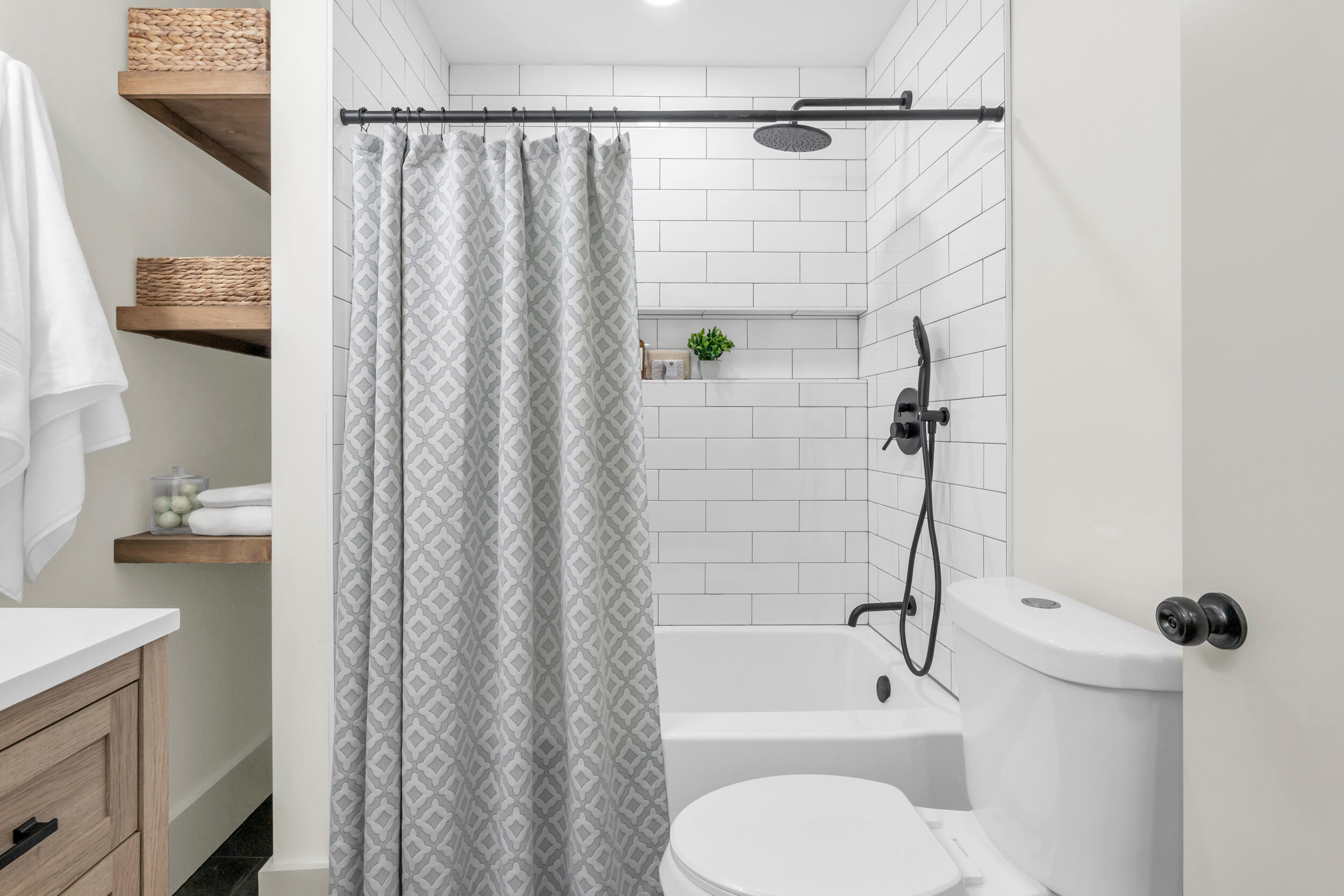 218 Coleman Road Soddy Daisy, TN 37379 - Photo 20 of 37 21_218 coleman rd-21