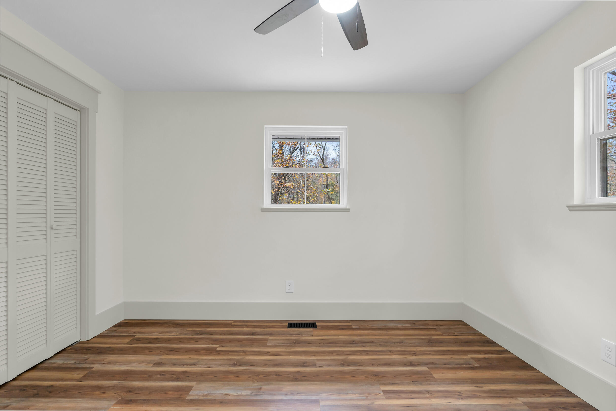 218 Coleman Road Soddy Daisy, TN 37379 - Photo 22 of 37 23_218 coleman rd-23