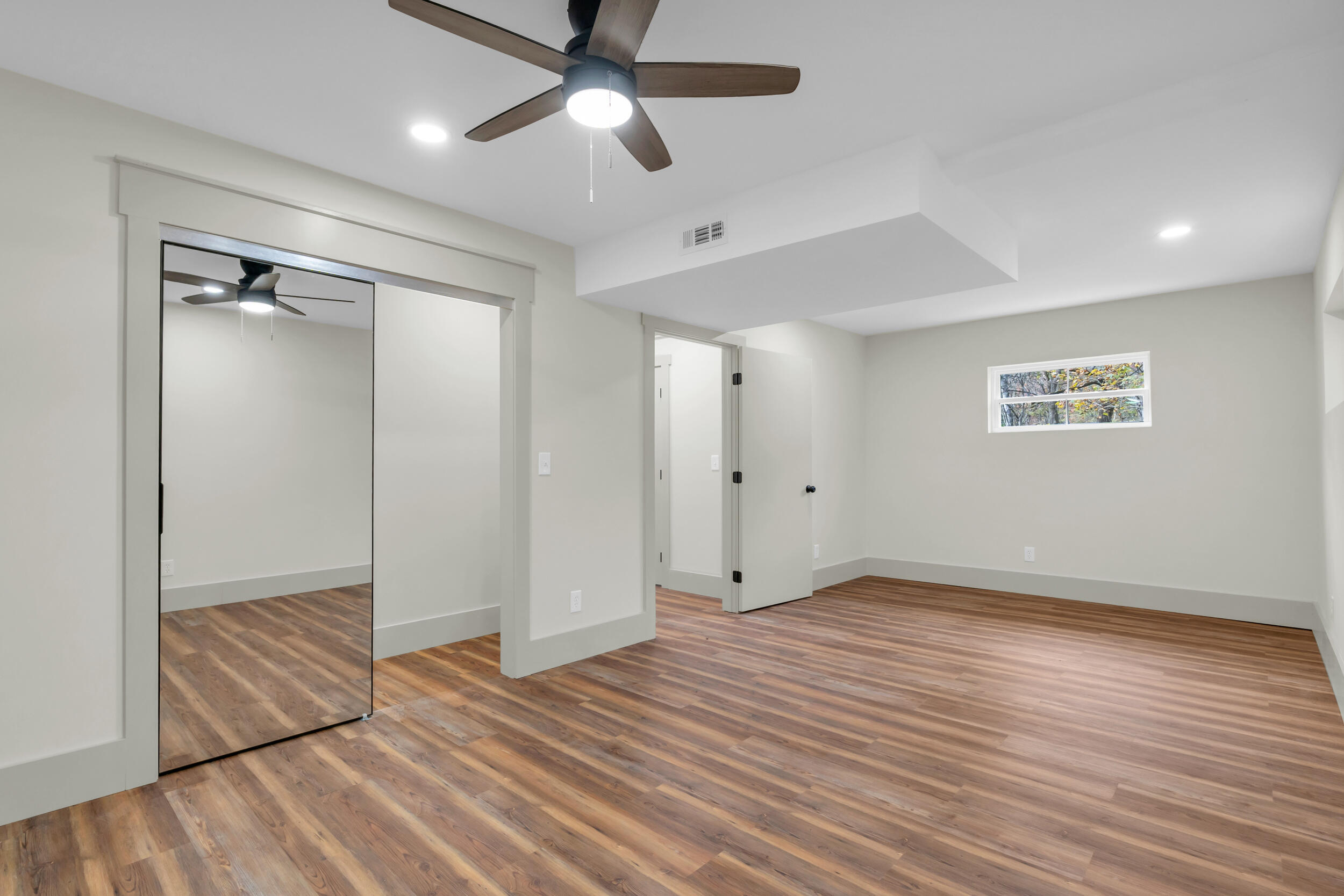 218 Coleman Road Soddy Daisy, TN 37379 - Photo 28 of 37 29_218 coleman rd-29