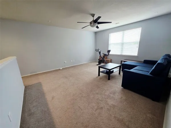 $2,800 | 7142 Breton Bay Pass, Missouri City, TX 77459
