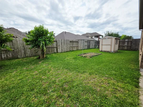 $2,800 | 7142 Breton Bay Pass, Missouri City, TX 77459
