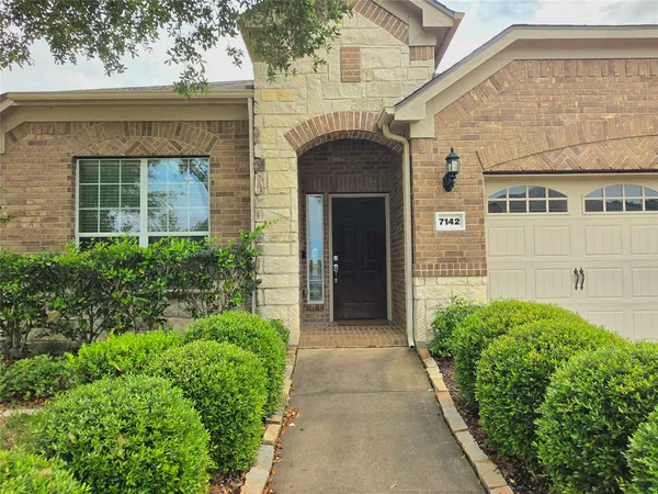 $2,800 | 7142 Breton Bay Pass, Missouri City, TX 77459