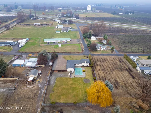 $589,000 | 790 East Bonnieview Road, Grandview, WA 98930