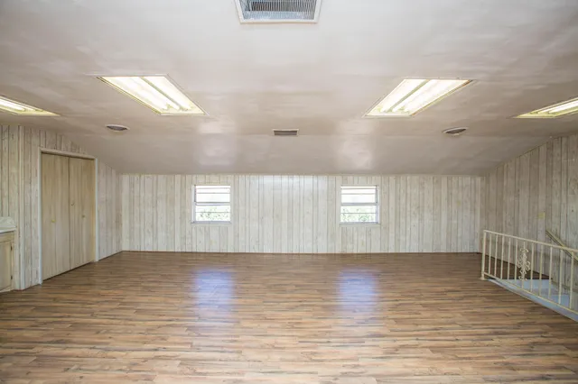 $240,000 | 910 Fm1842, Olton, TX 79064