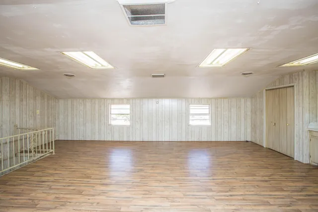 $240,000 | 910 Fm1842, Olton, TX 79064