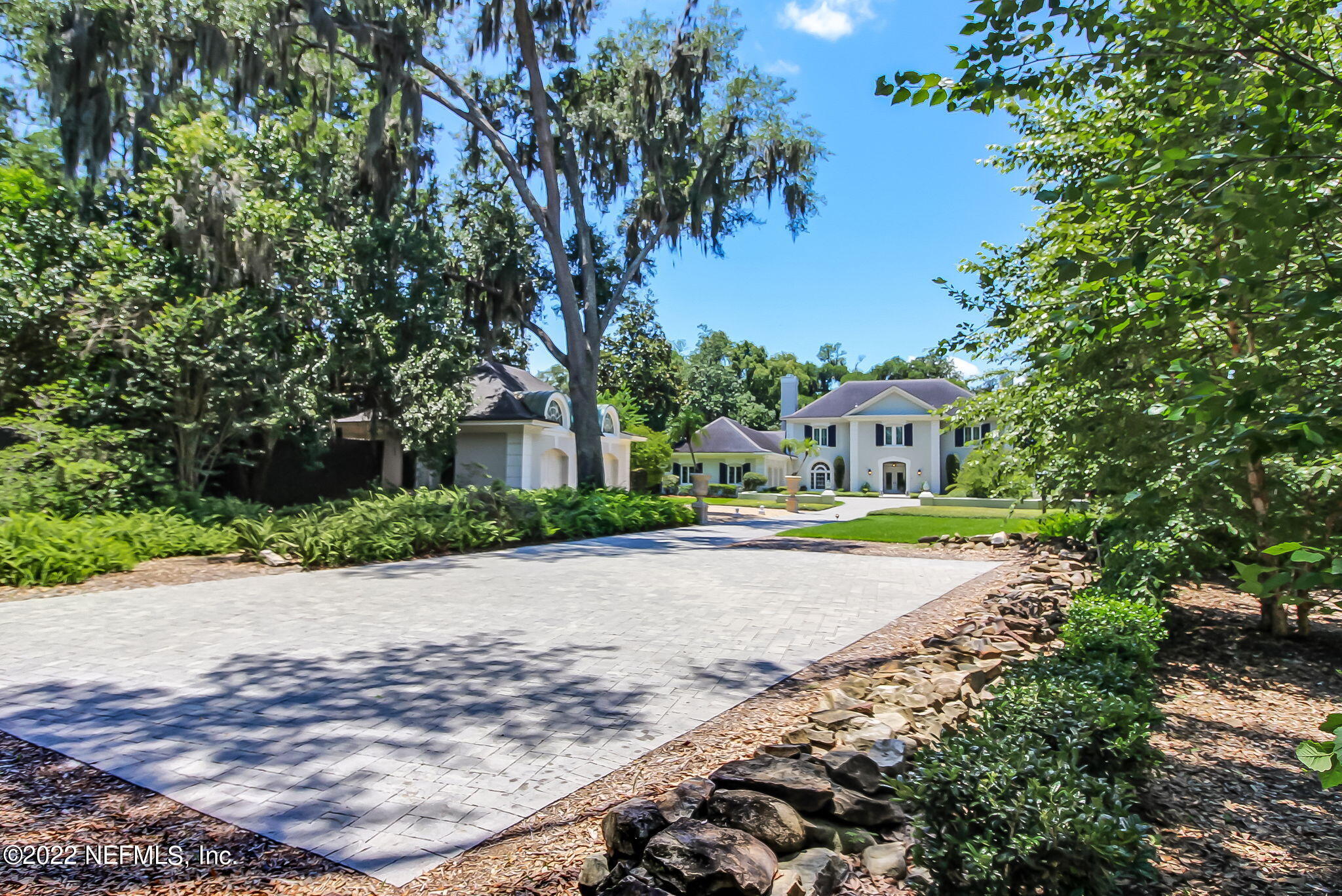 3520 Point Pleasant Road Jacksonville, FL 32217 - Photo 36 of 37 Long Drive with Additional Parking Space