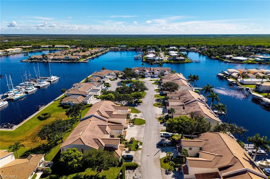 269 Sunrise Cay, Unit 4 Naples, FL 34114 - Photo 34 of 50