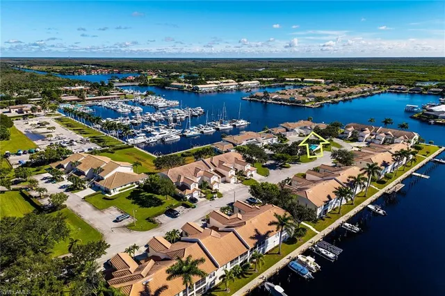 $380,000 | 269 Sunrise Cay, Unit 4, Naples, FL 34114