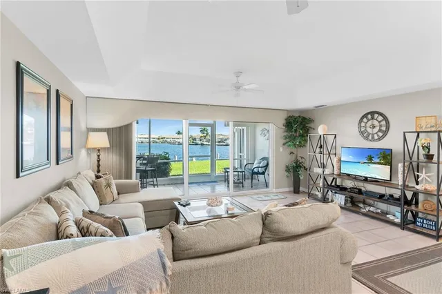 $380,000 | 269 Sunrise Cay, Unit 4, Naples, FL 34114