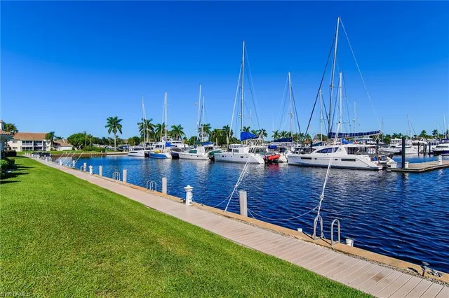 $380,000 | 269 Sunrise Cay, Unit 4, Naples, FL 34114