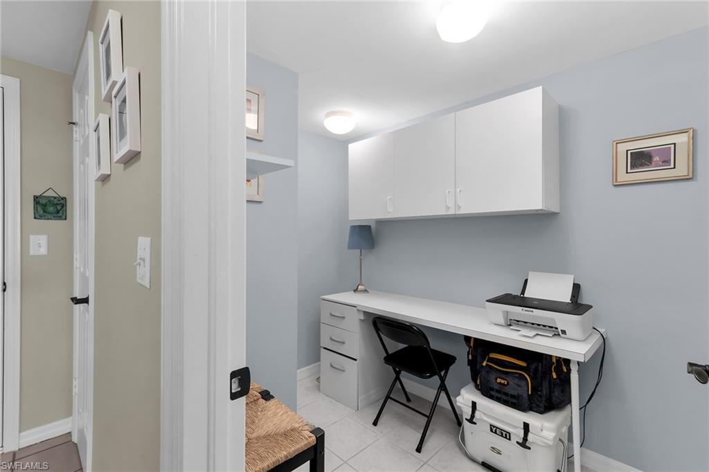 269 Sunrise Cay, Unit 4 Naples, FL 34114 - Photo 7 of 50