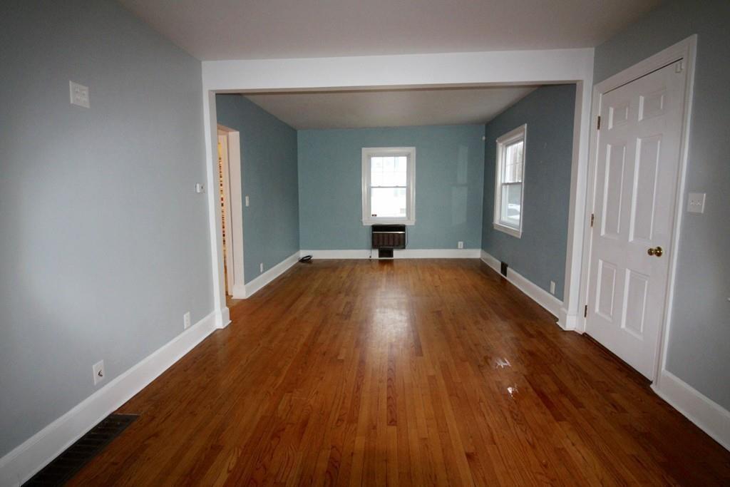7 Freeman Road Salem, MA 01970 - Photo 7 of 29 Gallery Image 7