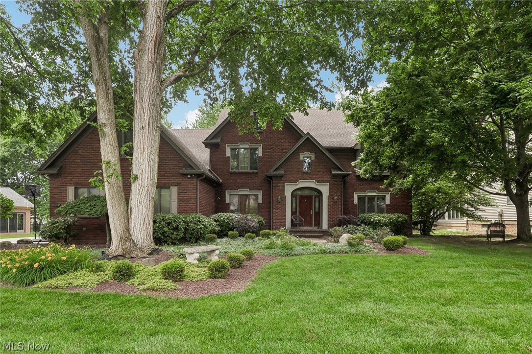 8615 Raintree Run Youngstown, OH 44514 - Photo 1 of 48