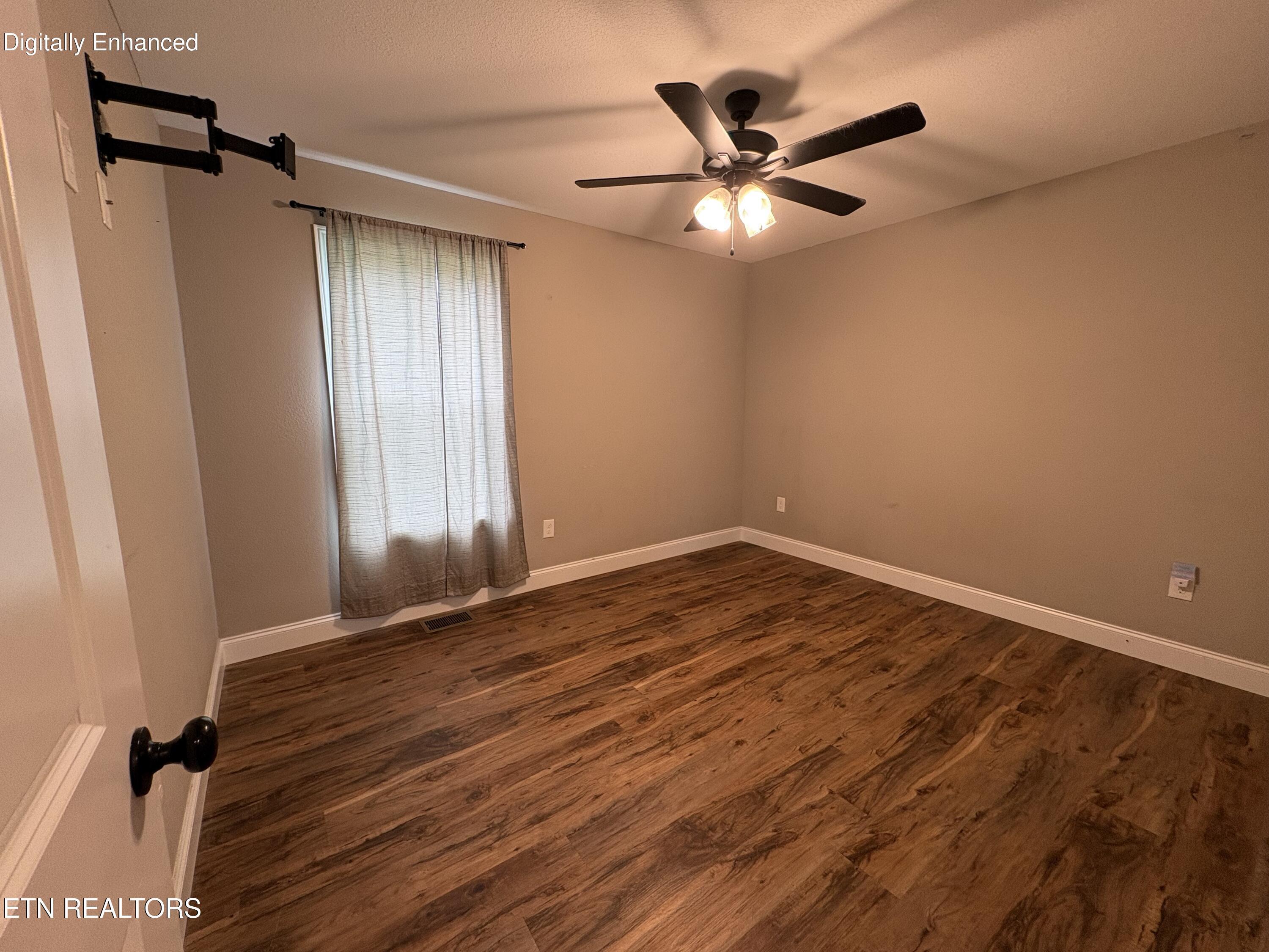 327 Thomas Loop Road Sevierville, TN 37876 - Photo 12 of 22 Bedroom 2