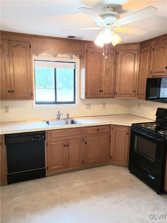895 Cold Spring Road, Unit 6 Allentown, PA 18103 - Photo 4 of 11 Gallery Image 4