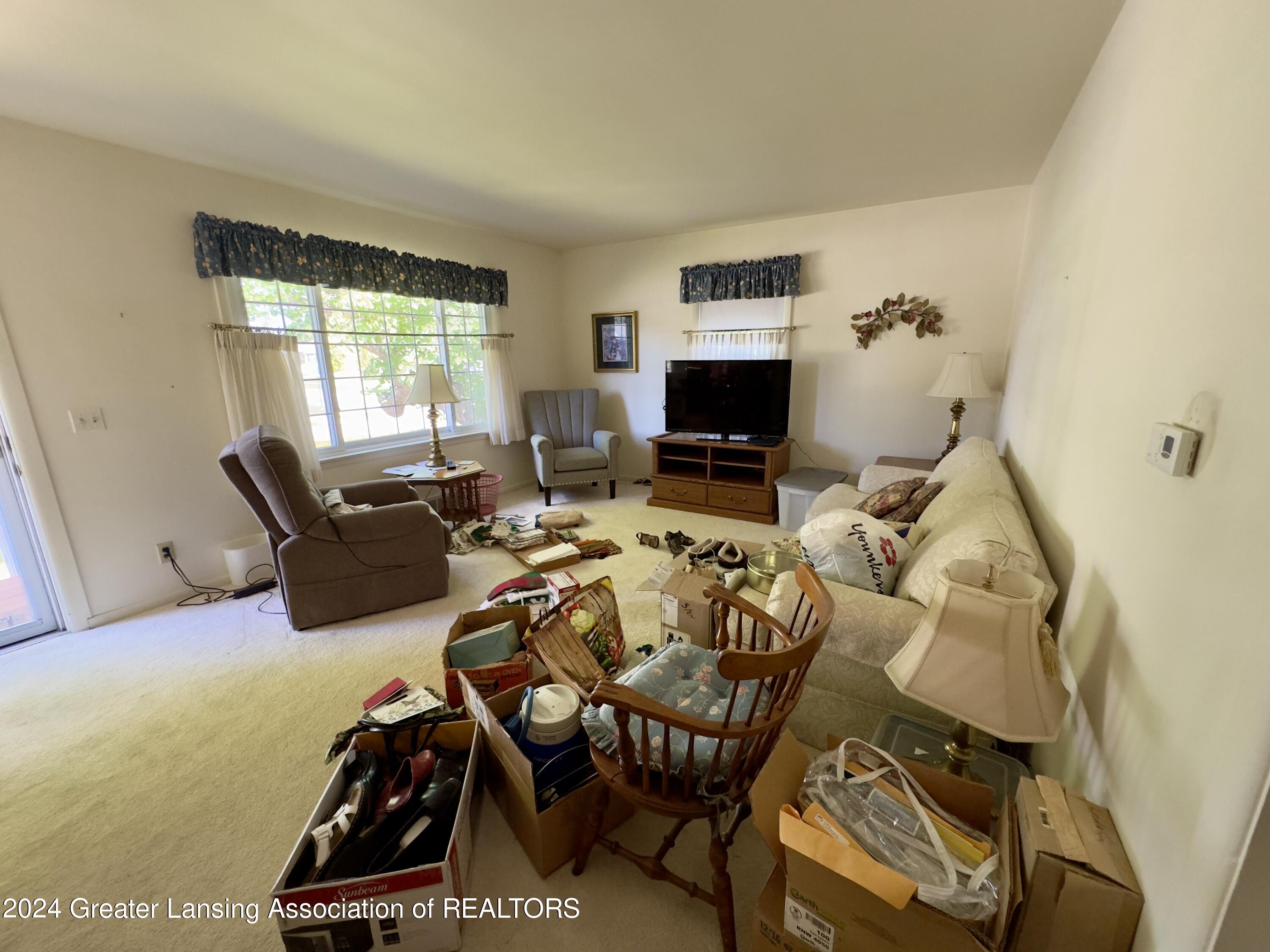 3407 Sylvan Road Lansing, MI 48917 - Photo 12 of 22 IMG_8916