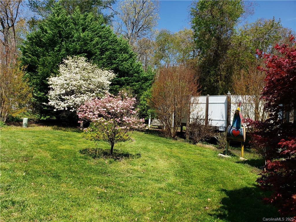 40 Old Case Road Fletcher, NC 28732 - Photo 4 of 13 Gallery Image 4